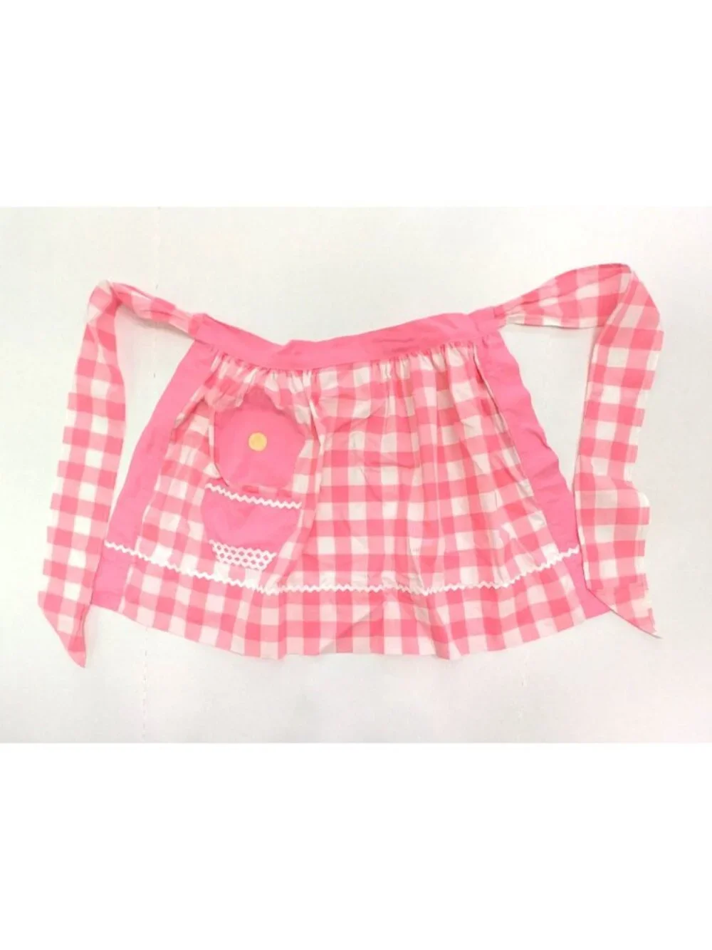 Vintage Pink and White Checkered Gingham Half Apron Daisy Flower Pocket